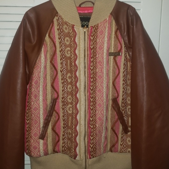 Coogi jacket🥼 - Picture 3 of 8